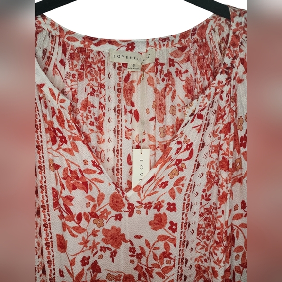 LOVESTITCH Red floral blouse shirt v-neck small short sleeve boho, size S - Picture 3 of 9